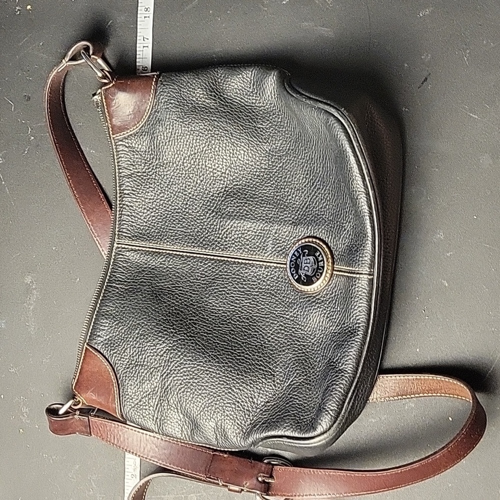 Dooney and Bourke crossbody bag